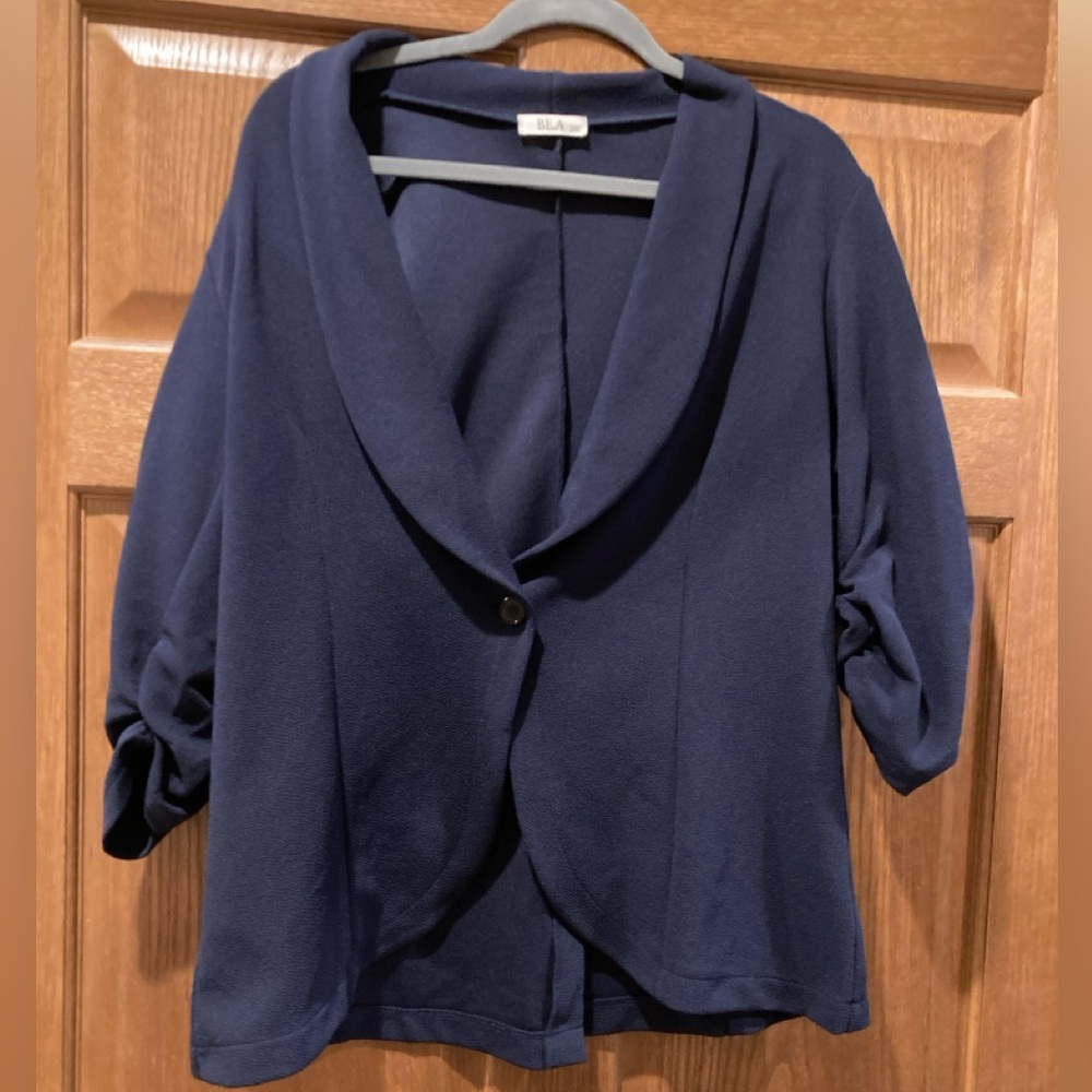 Navy blue crepe lightweight blazer with gathered sleeves - 2X